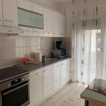 Apartament Cu 2 Camere ออราแด ภายนอก รูปภาพ